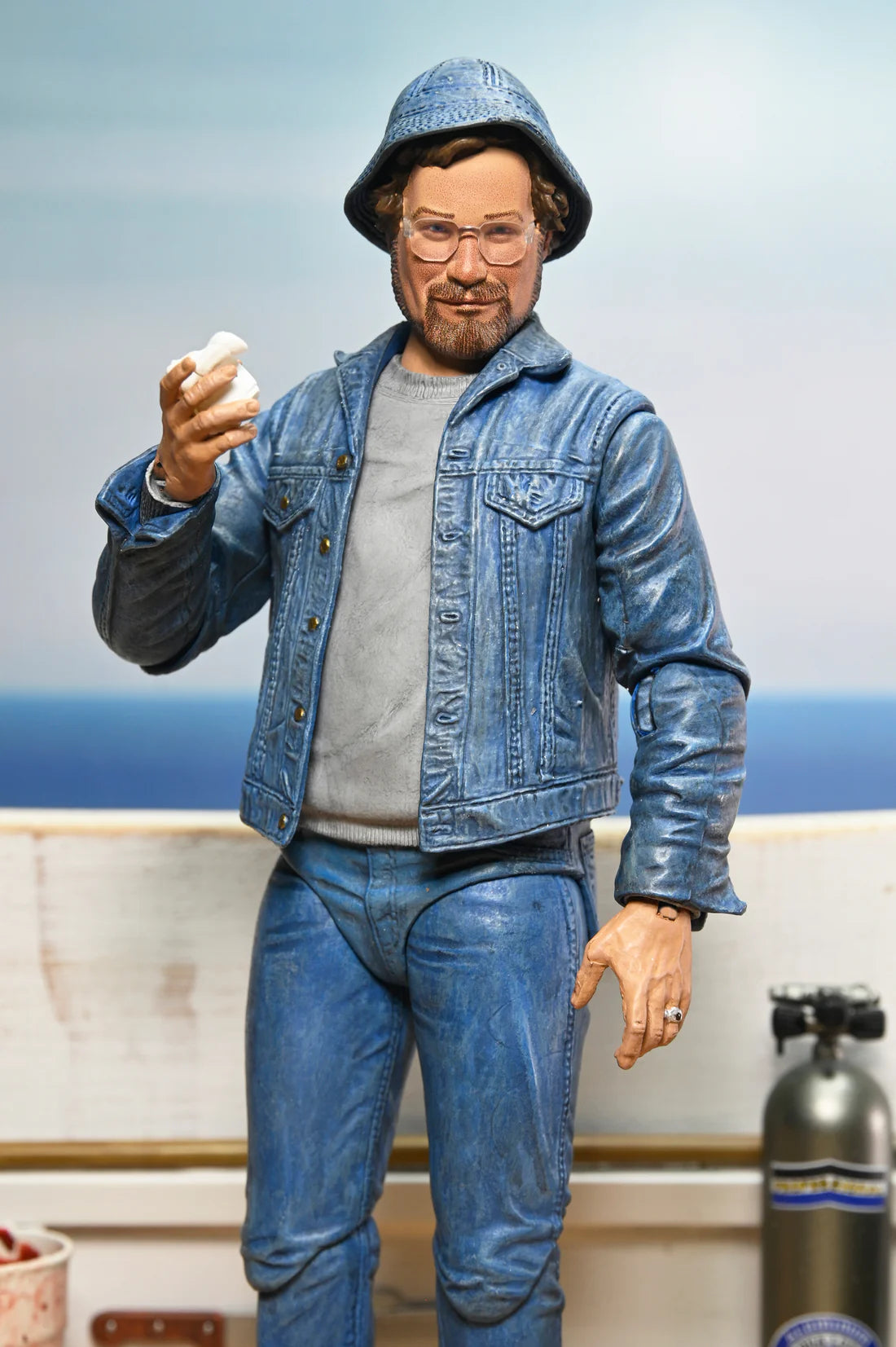 Jaws - 50th Anniversary Ultimate Matt Hooper (Amity Arrival) 7” Scale Action Figure