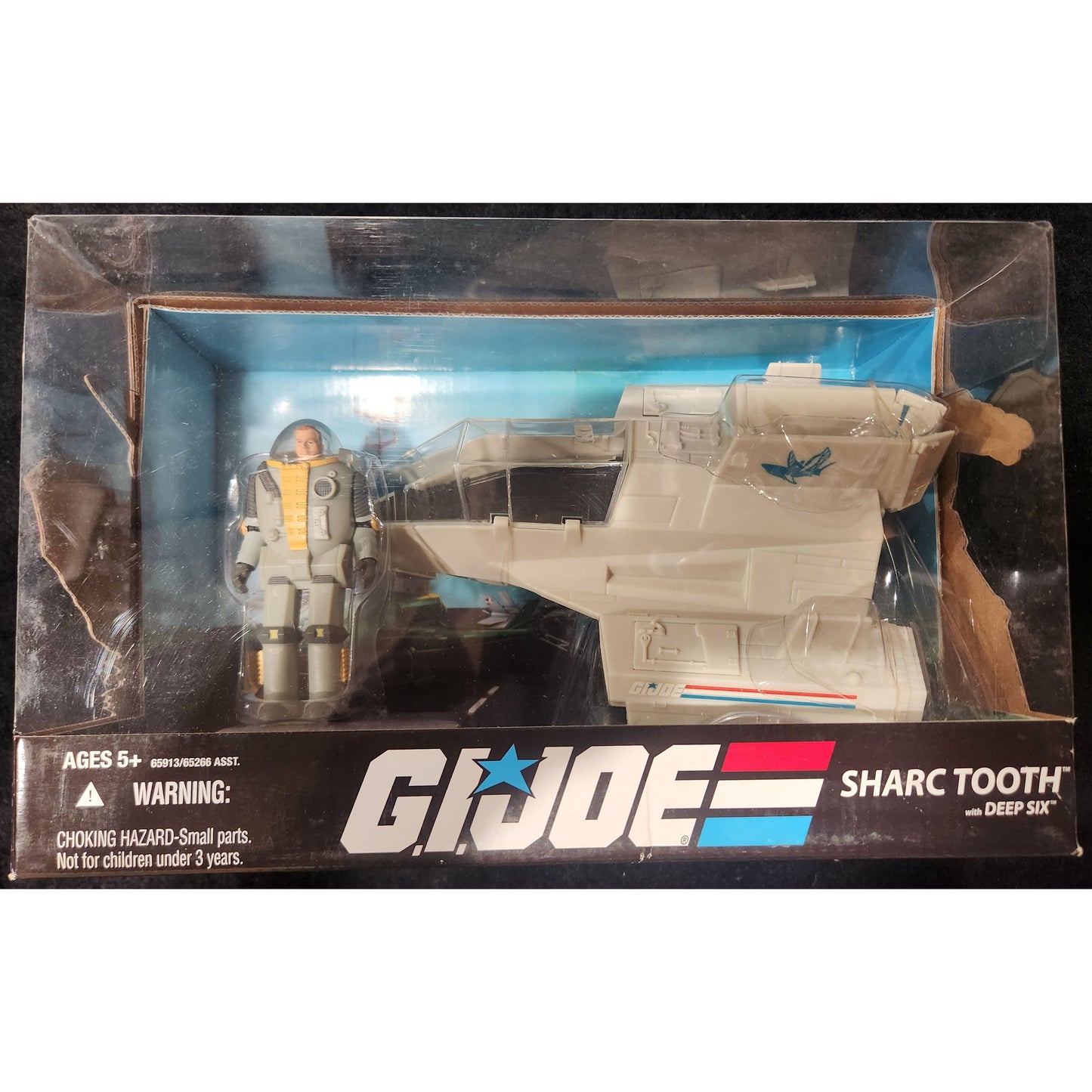 Sharc Tooth w Deep Six G.I. JOE COBRA 25th Anniversary